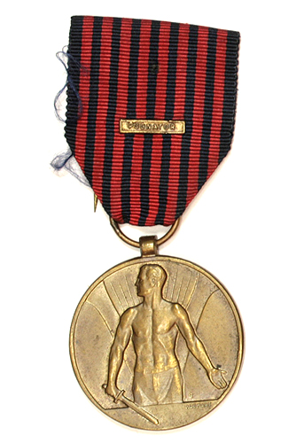 Медаль "Доброволец" Металл Бельгия, 1952 год синие, а 8 - красные инфо 9741k.